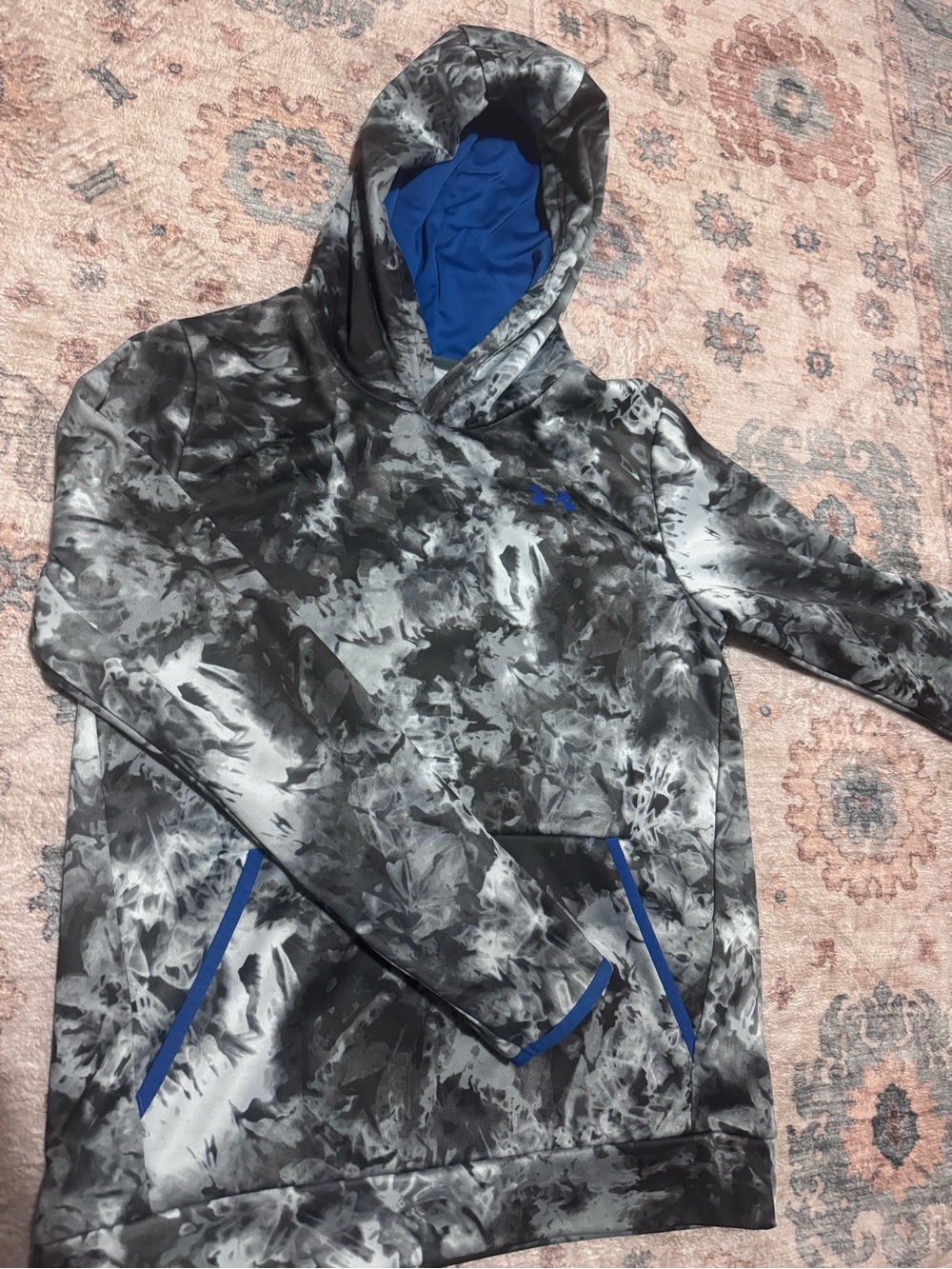 Under Armour Youth Large Tie-Dye Pullover Hoodie